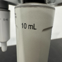 Eppendorf Research Plus Single Channel Pipettes and Stand image 3